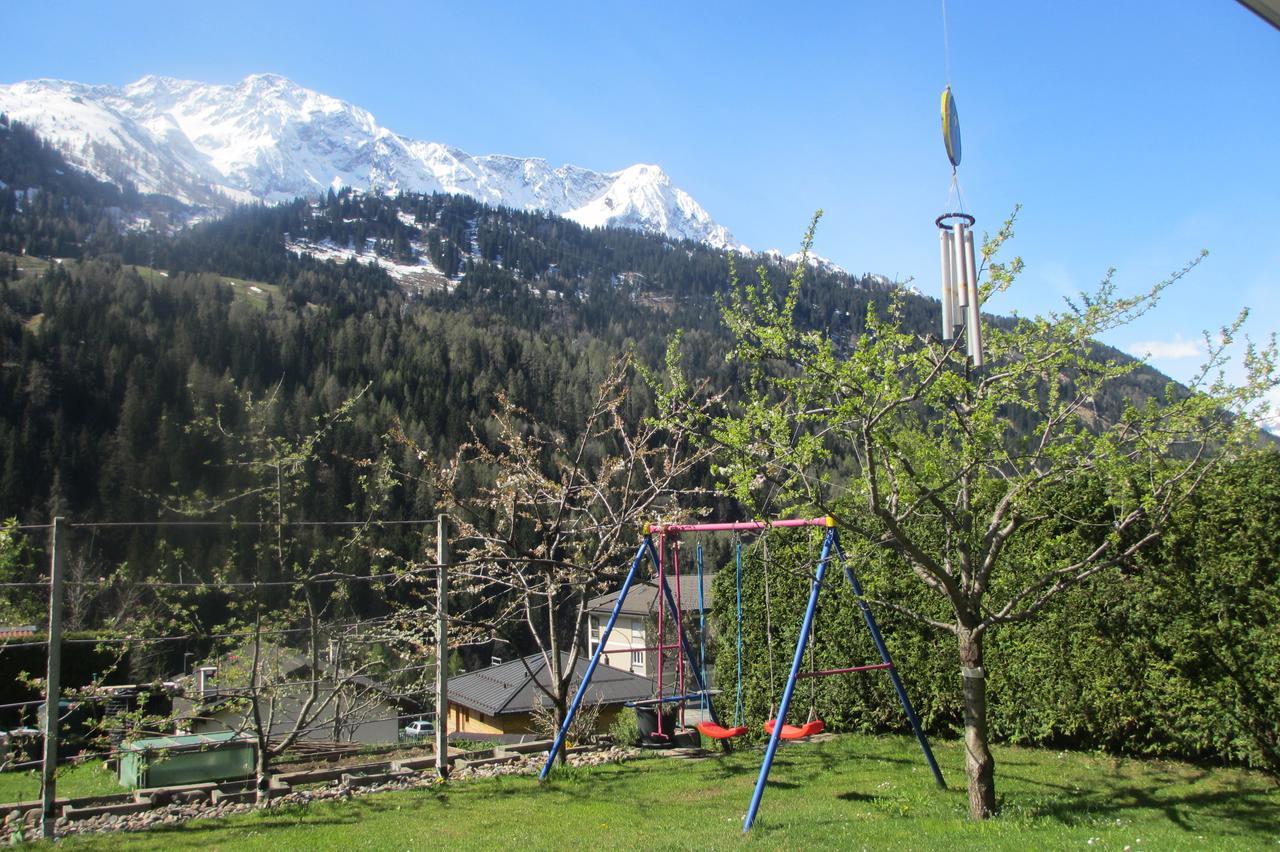 B&B Gottardo Airolo Buitenkant foto