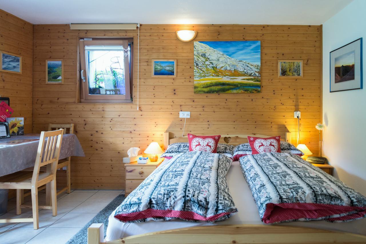 B&B Gottardo Airolo Buitenkant foto